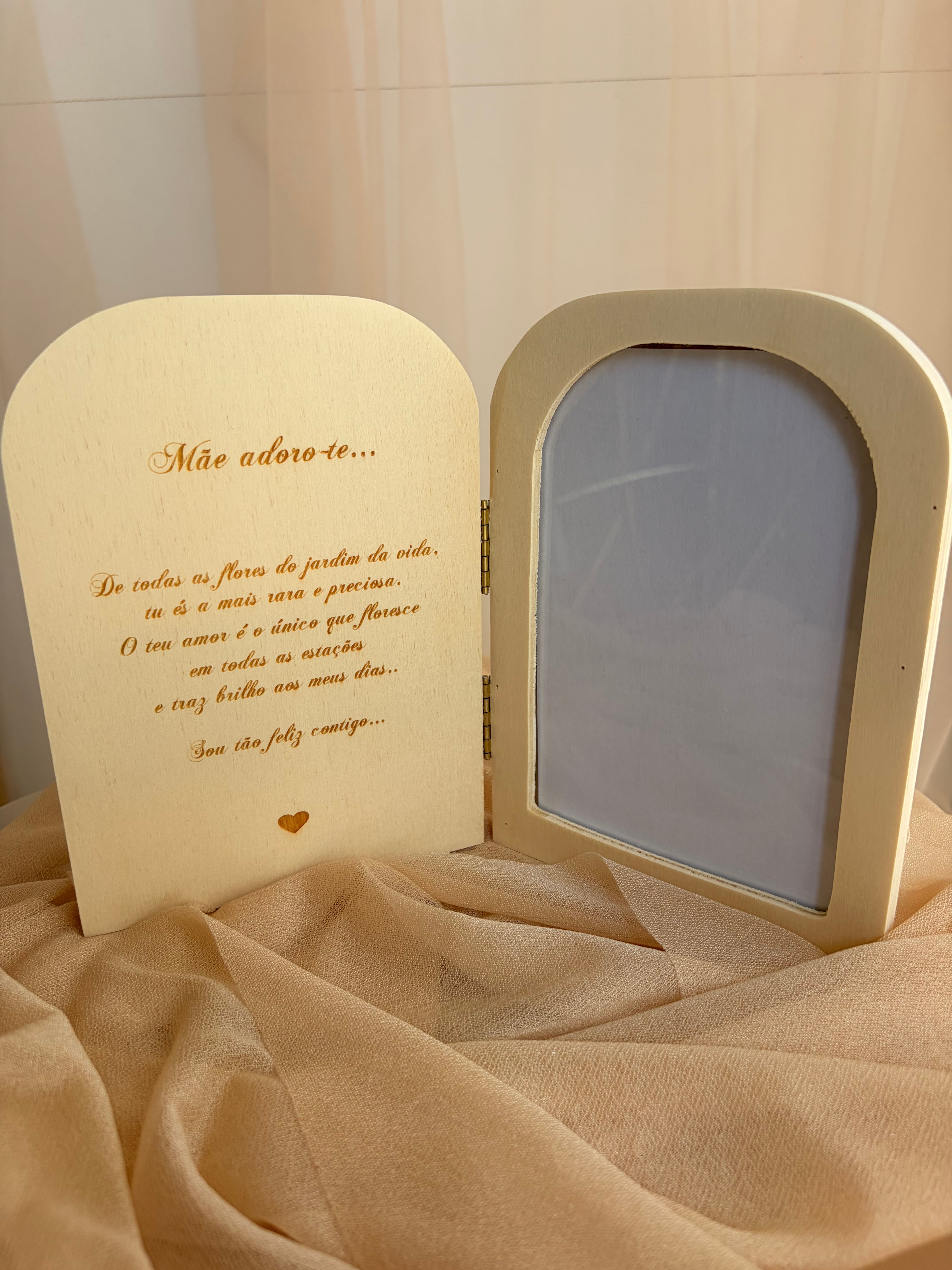 Moldura Livro Oval